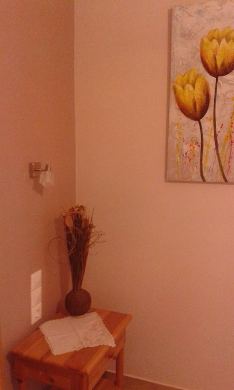 Valedina Rooms Nikiana Bilik gambar