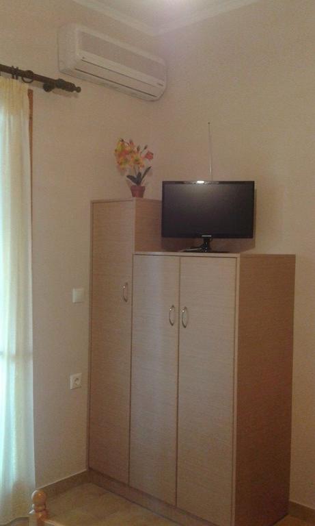Valedina Rooms Nikiana Bilik gambar